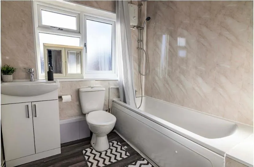 Villa 3Bed House Near Nottingham City Centre